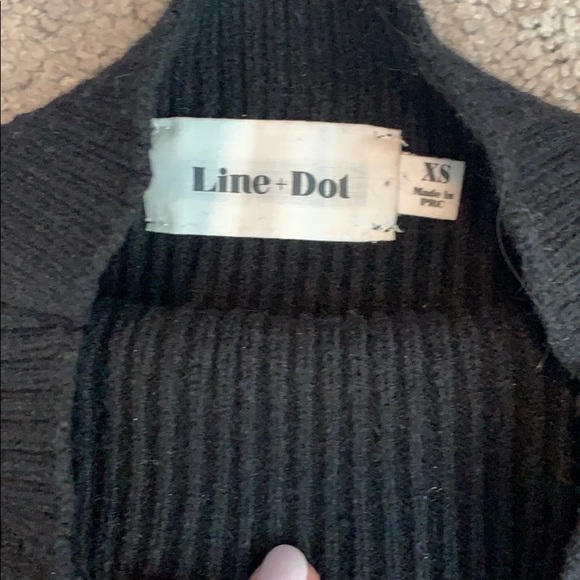 Line and Dot Britta Balloon-Sleeve Sweater - Picture 5 of 5